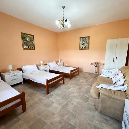 Kula * Podgorica